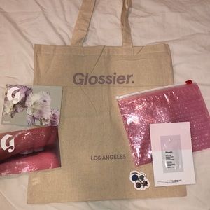 Glossier Tote Bundle!!!